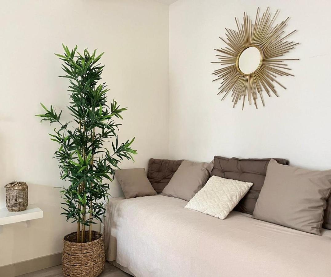 Pergo Appartement Parijs Buitenkant foto