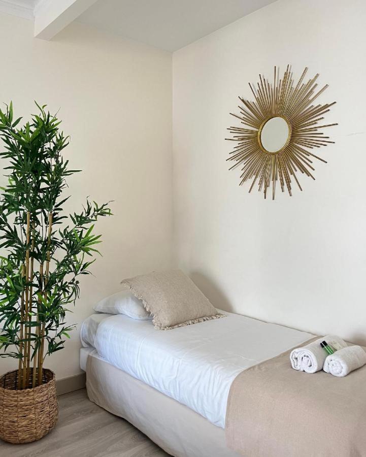Pergo Appartement Parijs Buitenkant foto